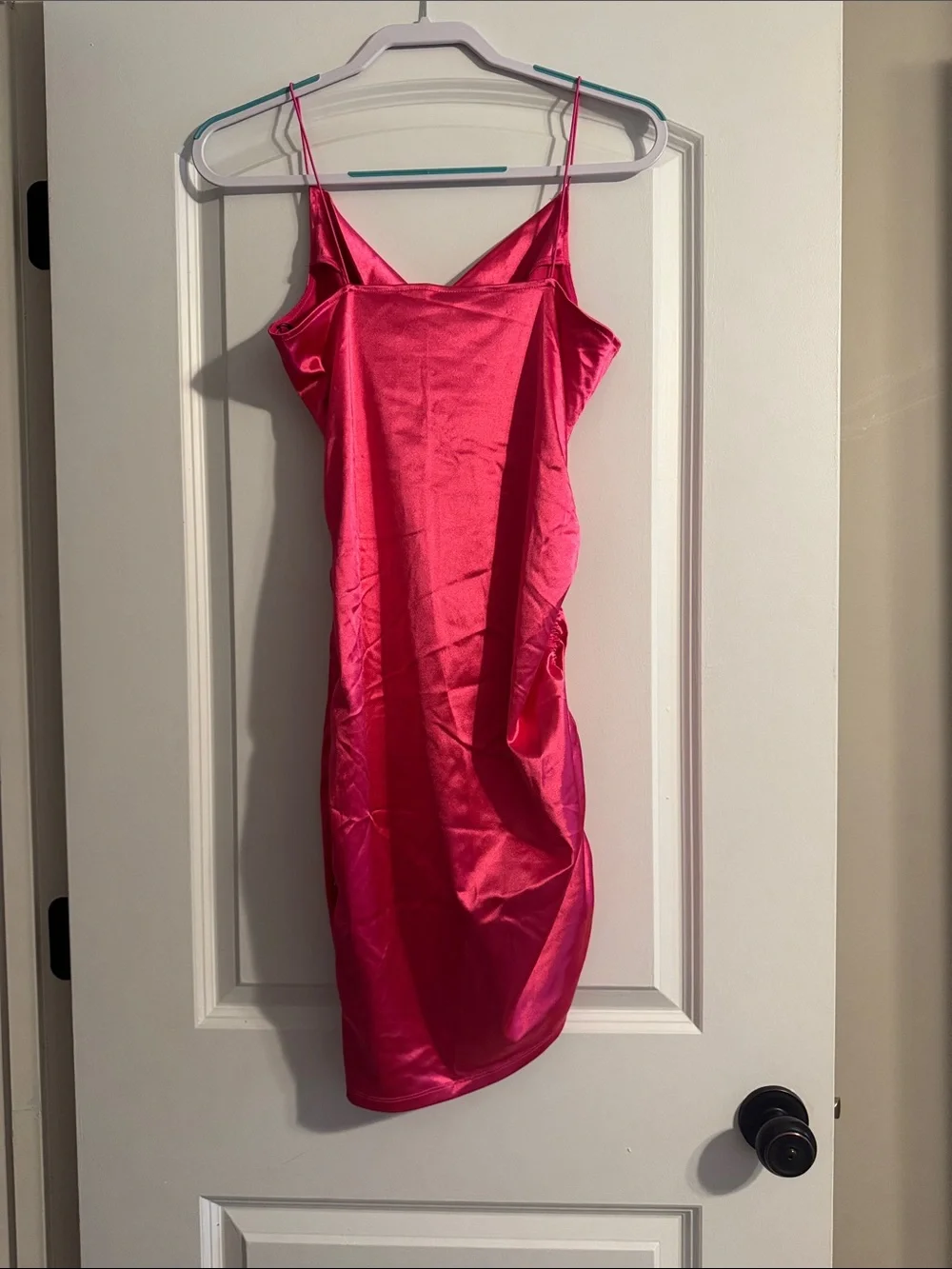 H&M Fuchsia Satin Ruched Slip Mini Dress - Picture 2 of 3